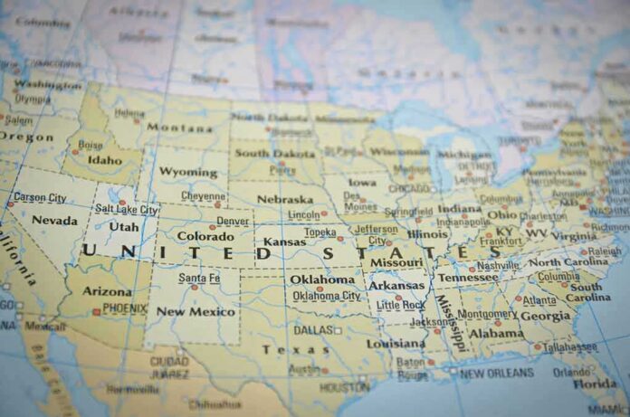 Map of the United States with state borders and city labels